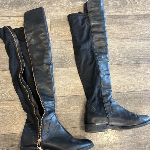 Women’s ALDO Knee High Boots - Picture 3 of 5